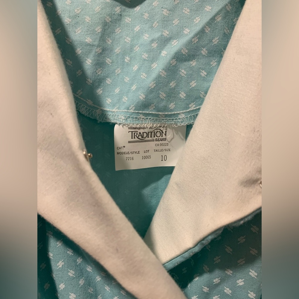 Dead Stock 1970s Sears Dress - Picture 2 of 4